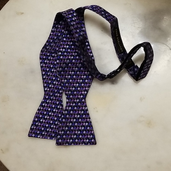 COUNTESS MARA - Picture 2 of 2